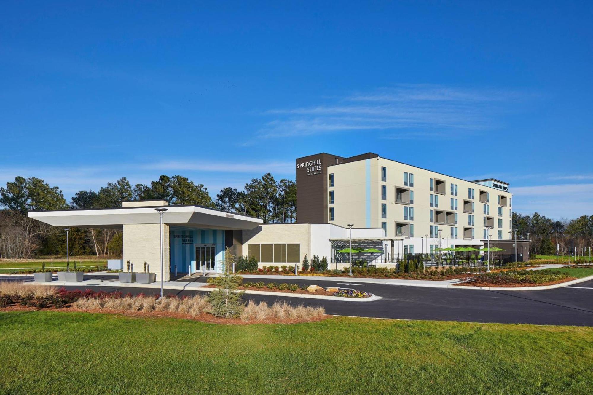 Springhill Suites Charlotte At Carowinds Экстерьер фото