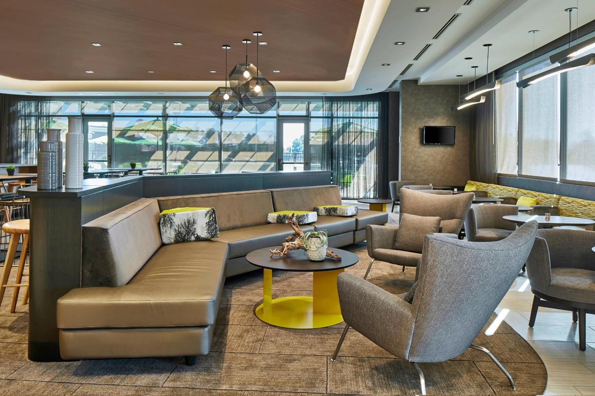 Springhill Suites Charlotte At Carowinds Экстерьер фото